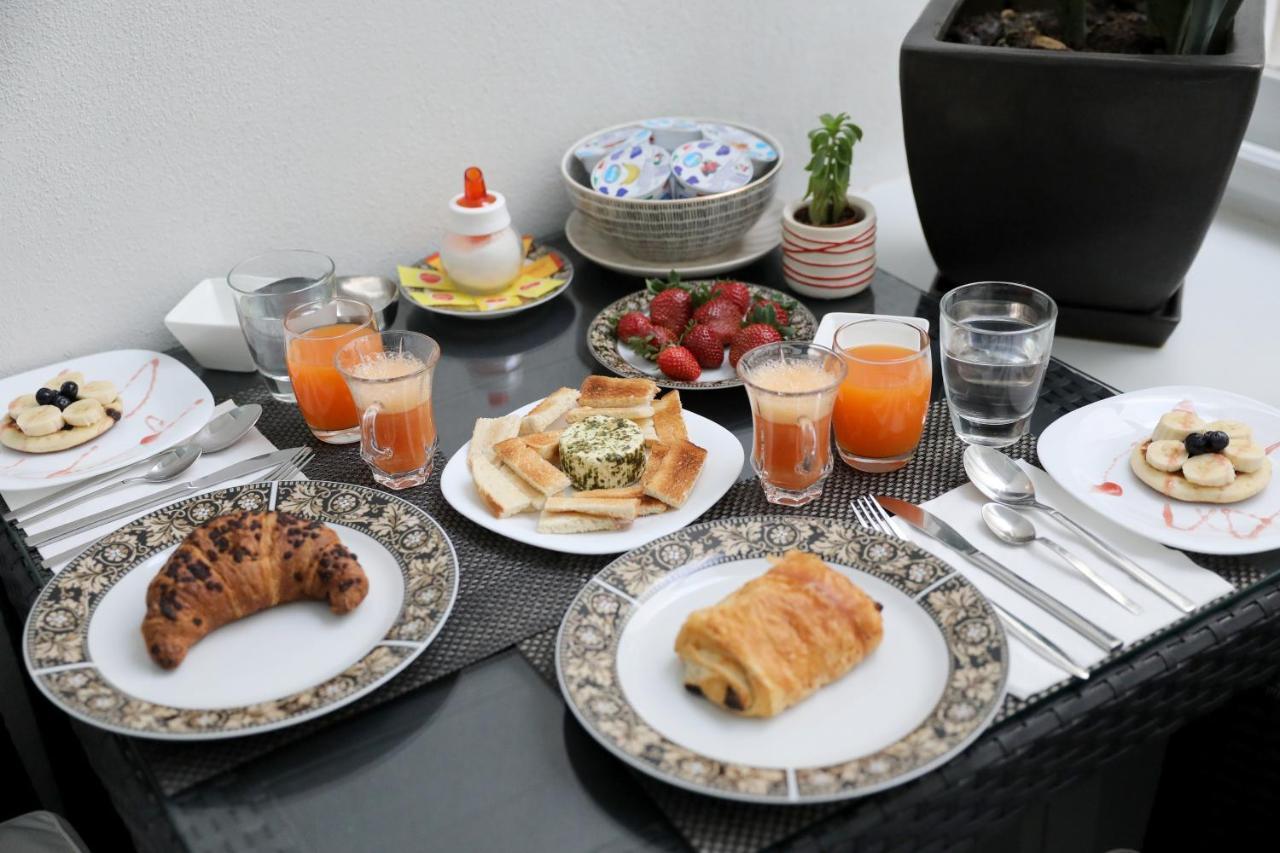 Bed and Breakfast Escape To St Julians San Ġiljan Exterior foto